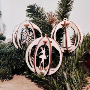 Leseni božični adventni venček- praznična dekoracija za božično drevo