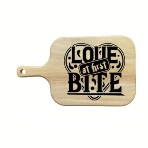 Gravirana deska za rezanje "Love at first bite"