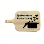 Gravirana deska za rezanje "Ljubezen se kuha tukaj"